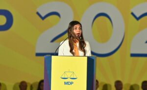 ކޯޓަކުން ކުރި އެންމެ ހަލާލު ހުކުމަކީ ޔާމީނަށް ކުރި ހުކުމް: ރޮޒޭނާ