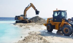 ކުނބުރުދޫ ގިރާ ސަރަޙައްދު ޙިމާޔަތްކުރުމަށް ބިންހިއްކަން ފަށައިފި