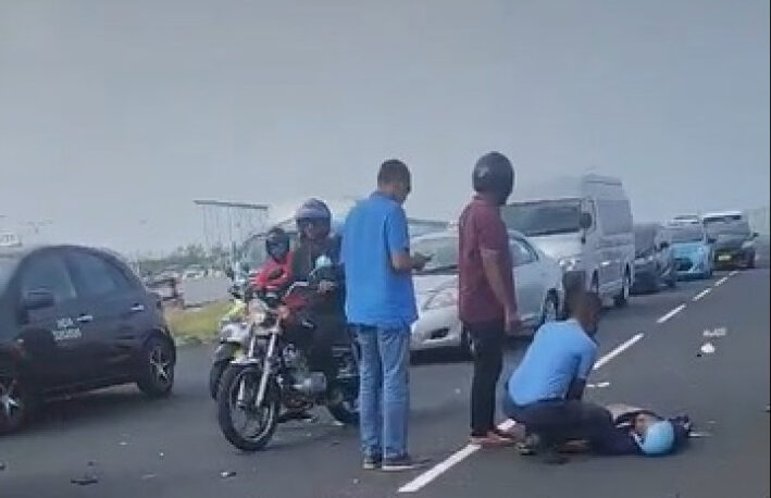 ބްރިޖާއި އެއާޕޯޓް ގުޅޭ ޖަންކްޝަން ކައިރީ ނުރައްކާތެރި އެކްސިޑެންޓެއް، މީހަކަށް ފަރުވާދެނީ