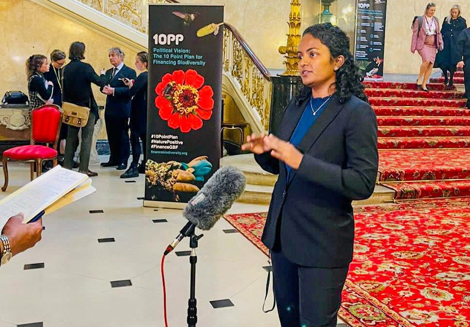 ދިރޭތަކެތި ހިމާޔަތްކޮށް ރައްކާތެރިކުރުމަށް ބޭއްވި ބައްދަލުވުމެއްގައި ޝައުނާ ބައިވެރިވެއްޖެ