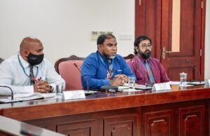 ރައީސް ޞާލިޙުގެ ކެންޑިޑެސީ ޤަބޫލުނުކުރެވޭ އެމްޑީޕީ މީހުން އިސްތިއުފާދީ: ގަސަމް