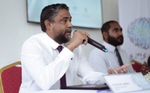 އަންނަ މަހުން ފެށިގެން ކުނި ނަގަމުން ދާނީ އިމާރާތުގެ އެންމެ ތިރިން