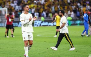 ޓީމު ބަލިވެ ލީގުގެ އެއްވަނަ ގެއްލުމުން ރޮނާލްޑޯ ރުޅިގަދަ ވެއްޖެ