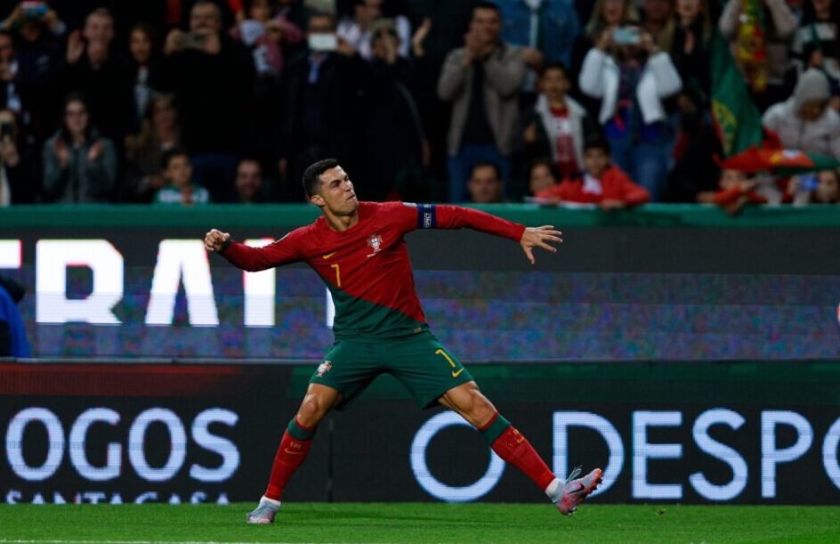 ރޮނާލްޑޯ ރެކޯޑް މުގުރާލި މެޗުގައި ޕޯޗުގަލް އަށް ފަސޭހަ މޮޅެއް