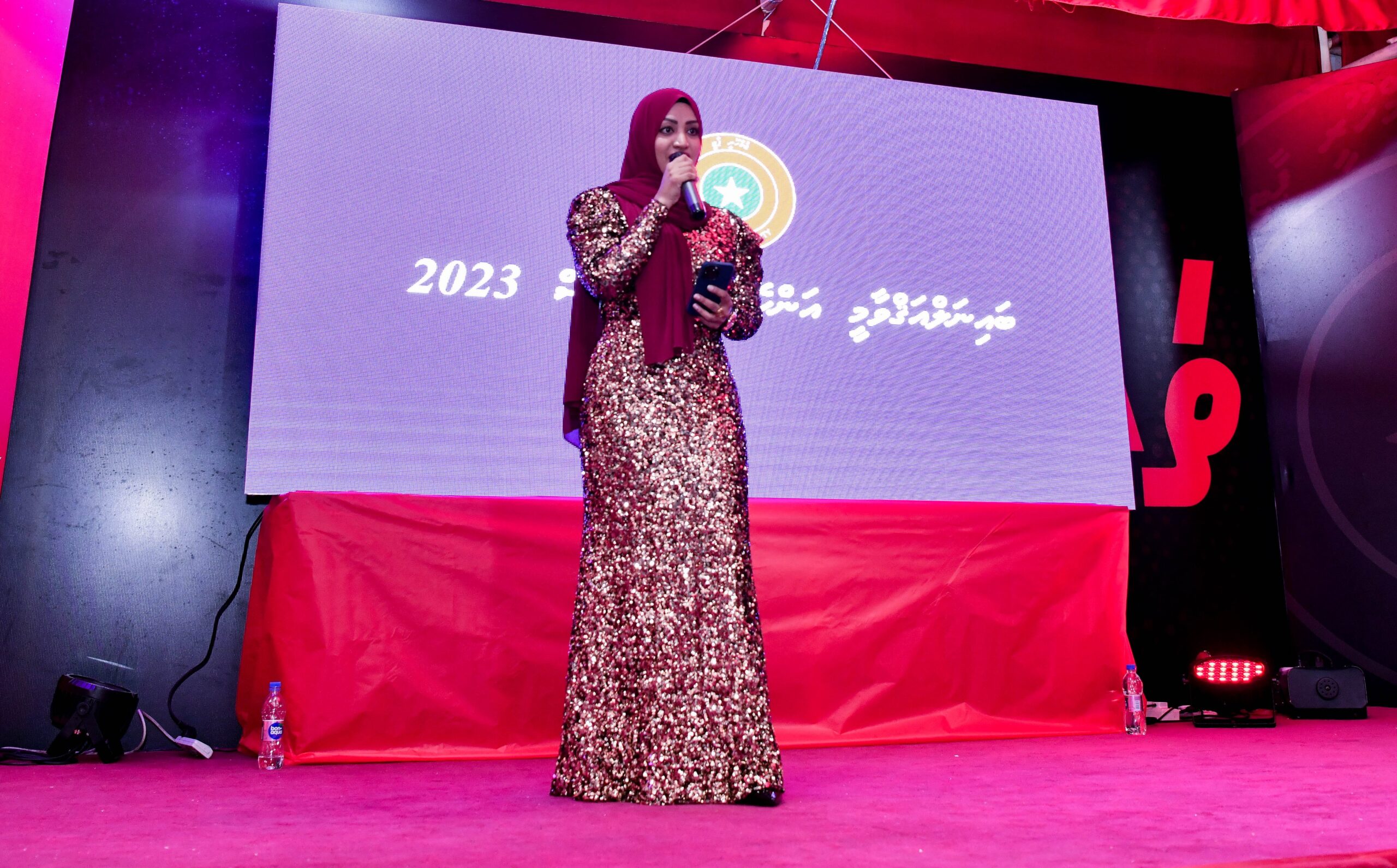 ނަހުލާ ވޯޓު ދެއްވީ ޖޭޕީން ރިޔާސީ އިންތިޚާބުގައި ވަކިން ވާދަކުރުމަށް