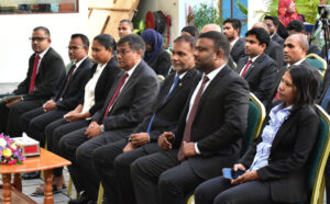 ޝަރުއީ ދާއިރާގެ މުވަޒިފުންނަށް ސިޔާސީ ކަންކަމުގައި ބައިވެރިނުވެވޭނެ: ޑީޖޭއޭ