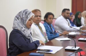 ވެހިކަލް އެތެރެކުރާ އަދަދު ކޮންޓްރޯލް ކުރެވޭނެ ގޮތެއް ނެތް!