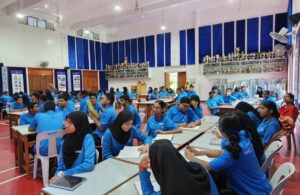 6،000 އަށްވުރެ ގިނަ ދަރިވަރުންނާއެކު އޯ ލެވެލް އިމްތިހާނު ފަށައިފި