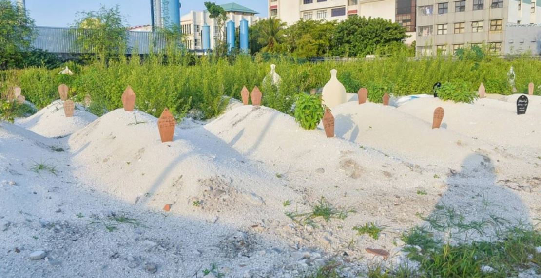 އާސަހަރާގެ ޖާގައިގެ ދަތިކަން ހައްލުކޮށް އަންހެނުން ނަމާދު ކުރާ މިސްކިތް ބޮޑު ކުރަނީ