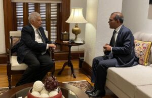 ނަޝީދު ލަންކާއަށް ވަޑައިގެން، ރަނިލްއާއި ބައްދަލު ކުރައްވައިފި