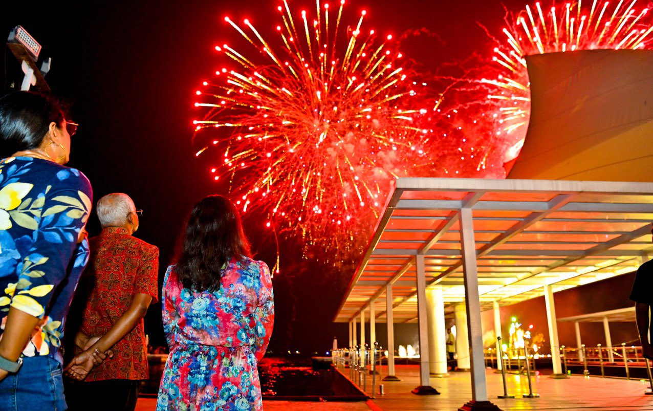 ސިފައިންގެ އަހަރީ ދުވަހާއި ޢީދު އުފާ، ހަވާއެރުވުމުގެ ކުލަގަދަ ހަރަކާތްތަކާއިއެކު!