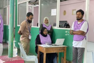 ގުރައިދޫ ދާއިރާ ބައި އިލެކްޝަން: ވޯޓު ގުނަން ފައްޓަނީ ރޯދަ ވީއްލައިގެން