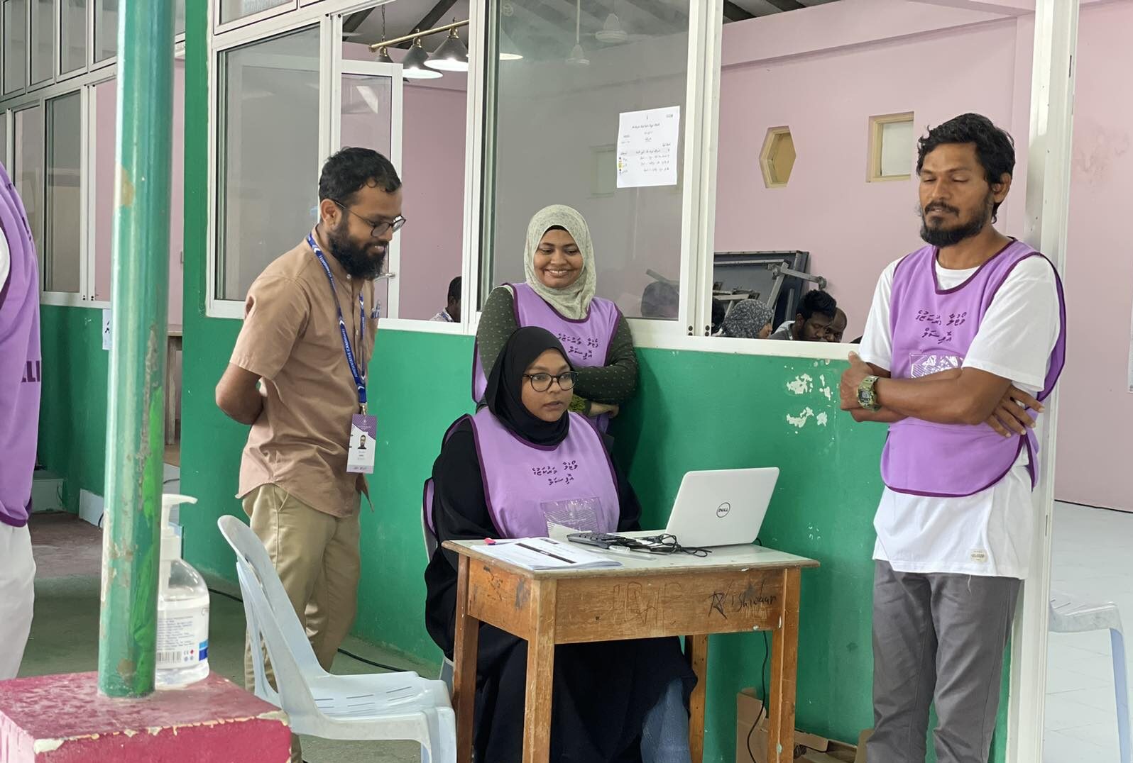 ގުރައިދޫ ދާއިރާ ބައި އިލެކްޝަން: ވޯޓު ގުނަން ފައްޓަނީ ރޯދަ ވީއްލައިގެން