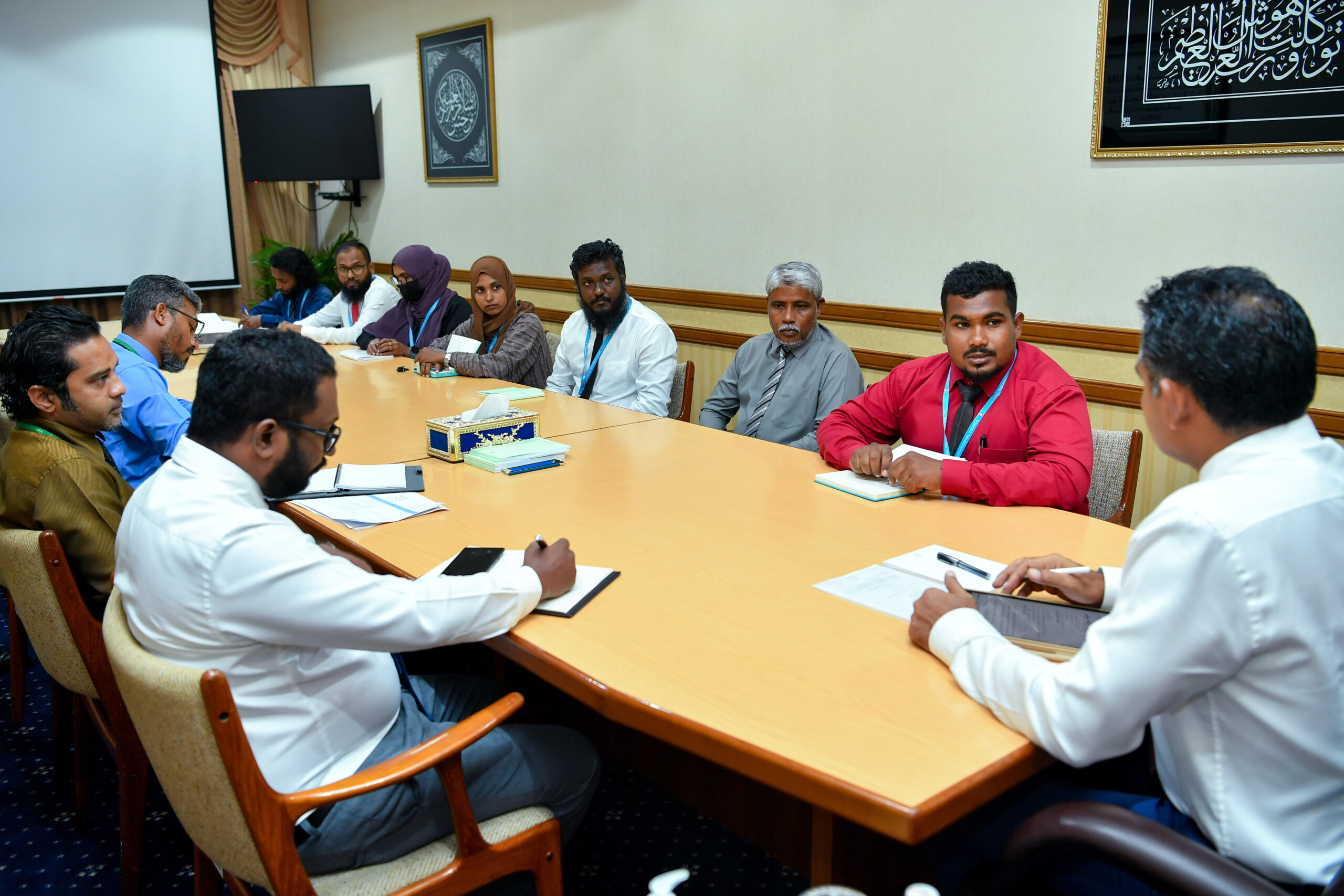 ނޮޅިވަރަންފަރުގައި މިސަރުކާރުން ފަށާފައިވާ މަސައްކަތްތައް އަވަސް ކޮށްދޭނަން: ނައިބު ރައީސް