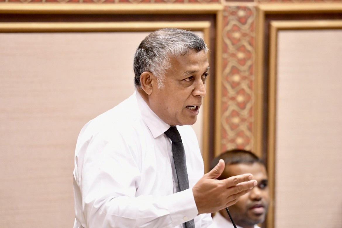 ބްރިޖު ނިންމޭނެ ދުވަހެއް ނުބުނެވުނު، އަސްލަމް ވިދާޅުވަނީ މަސައްކަތުގައި ޑިލޭ އުޅޭކަމަށް!