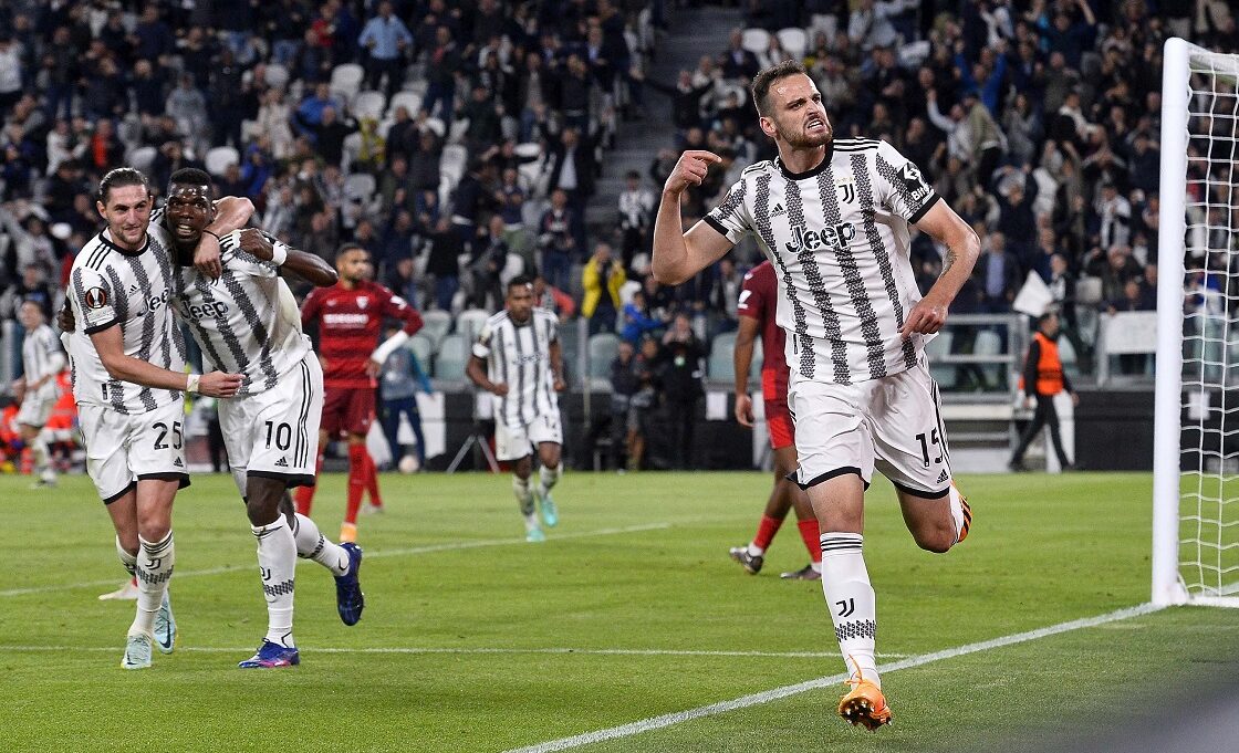 ޔުވެންޓަސް ސަލާމަތްވީ ފަހުވަގުތު