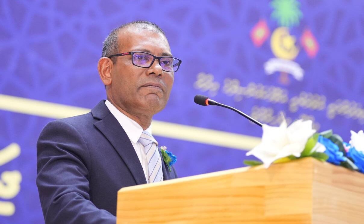 މިއީ ފެޑްރަލް ނިޒާމަކަށް ބަދަލުކޮށް، ވެރިކަމުގެ ނިޒާމު ބަދަލު ކުރަންވީ ވަގުތު: ނަޝީދު