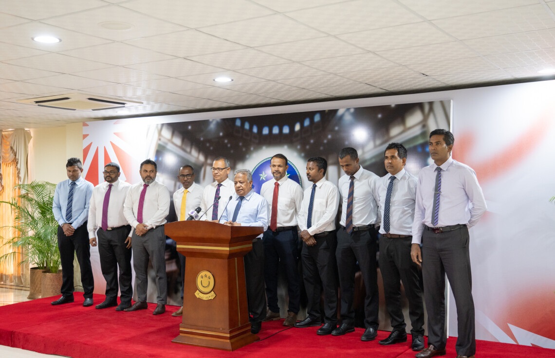 ގޯތި ދިނީ ގާތް މީހުންނަށާއި، ސަރުކާރުގެ ބޮޑުންނަށް، އޭސީސީން ބަލަންޖެހޭ: ޕީޕީއެމް