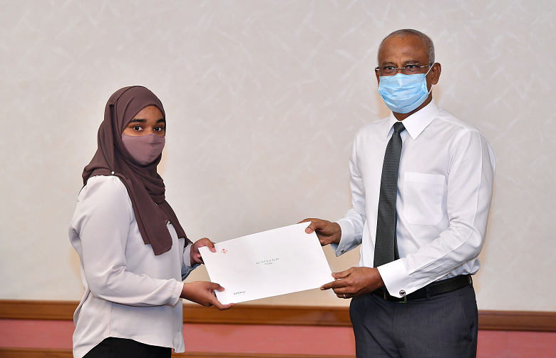 ރައީސްގެ ސްކޮލަރޝިޕަށް ހުޅުވާލައްވައިފި