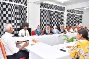 އަންހެނުންގެ ކޮމެޓީތަކުގެ ޝަކުވާތަކަށް ހައްލު ގެނައުމަށް ޤާނޫނަށް ބަދަލު ގެންނަންޖެހޭ: ރައީސް