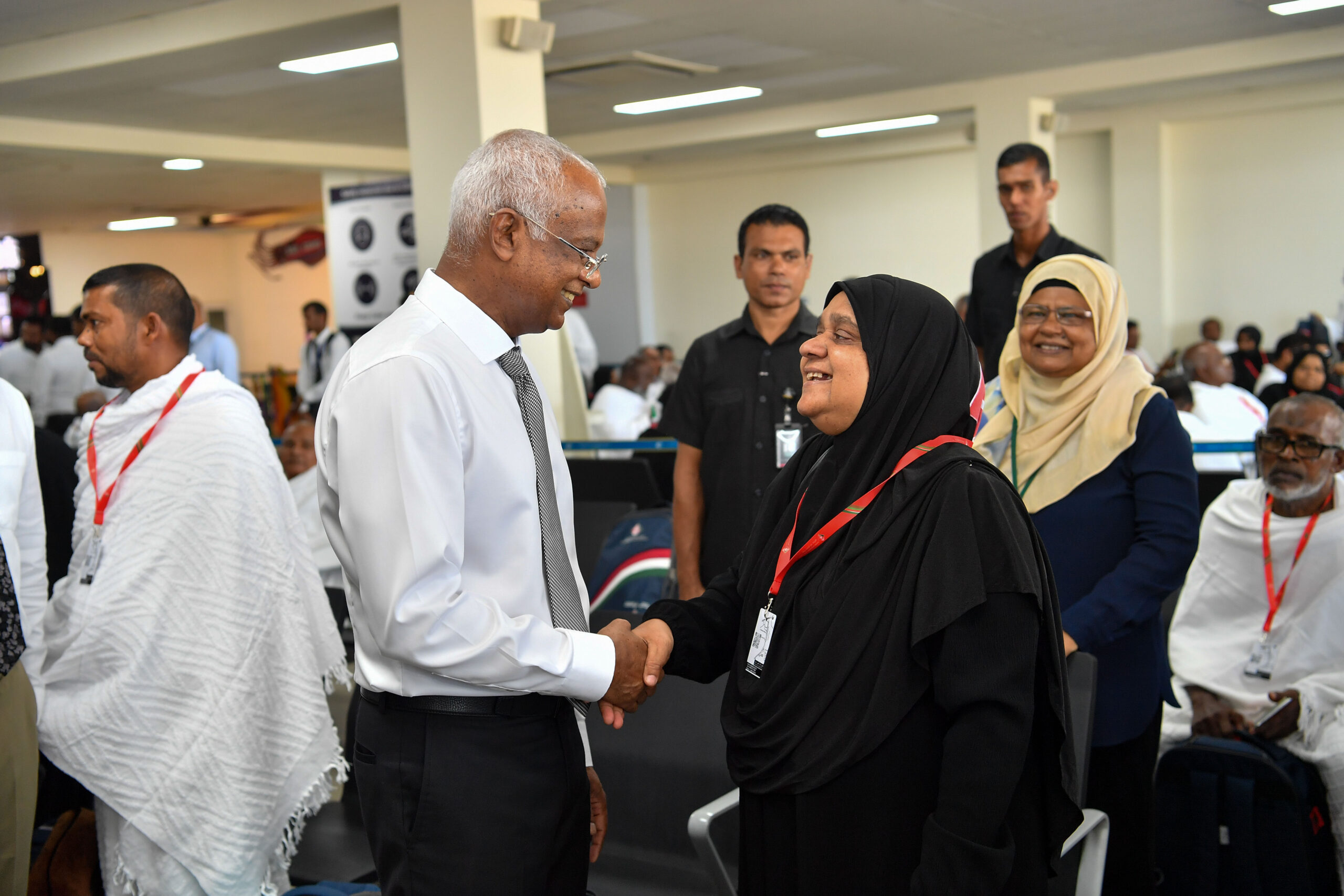 ޙައްޖާޖީންގެ އެންމެ ފަހު ގްރޫޕާ ރައީސް ބައްދަލުކުރައްވައި ޢަލްވަދާޢު ވިދާޅުވެއްޖެ