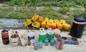 ހިތަދޫ ވަލުތެރެން ބަނގުރާ ކެއްކުމަށް ބޭނުންކުރާ ތަކެތި ހޯދައިފި