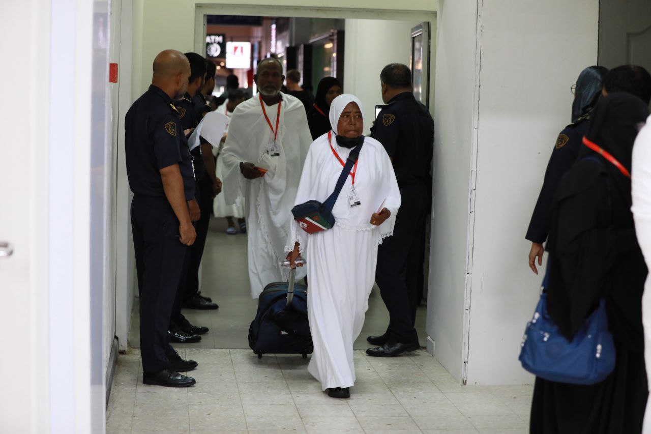 ފުރަތަމަ ތިން އަހަރު، ހިލޭ ހައްޖުގެ އަޅުކަން އަދާކުރުމަށް ފޮނުވާނީ 50 އަހަރާއި 69 އަހަރާ ދެމެދުގެ ނިކަމެތިން