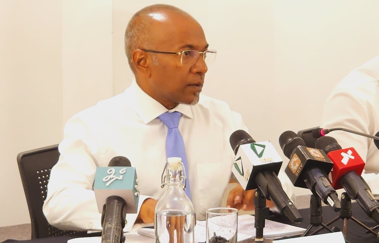 މުޢިއްޒުގެ ސަރުކާރުގައި ޑިމޮކްރެޓްސްގެ މެންބަރުން ތިއްބޭނެ: ޙަސަން