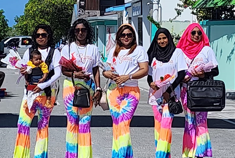 ގޮމަ ގްރޫޕުން ނިވާކަންކުޑަ ހެދުން އަޅައިގެ ނެށި މައްސަލާގައި ގިނަ ބަޔަކު ރަތަށް!