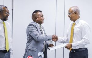 ޖާބިރު އެމްޑީއަށް، ފާސިގުންގެ ފަރާތުން ލިބޭނީ ގެއްލުމާއި ހަލާކު: ޒައިދު