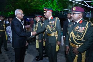 ބައިބައިވުން އުފެދިދާނެ އެންމެހައި ކަންކަމުން ސިފައިން ދުރުހެލިވާންޖެހޭ: ރައީސް