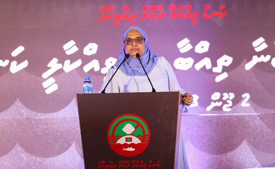 މާލެ ތަރައްގީ ކުރީ ހުރިހާ އަތޮޅެއްގެ ތަރައްގީ ޤުރުބާންކޮށްފަ: އާޒިމާ