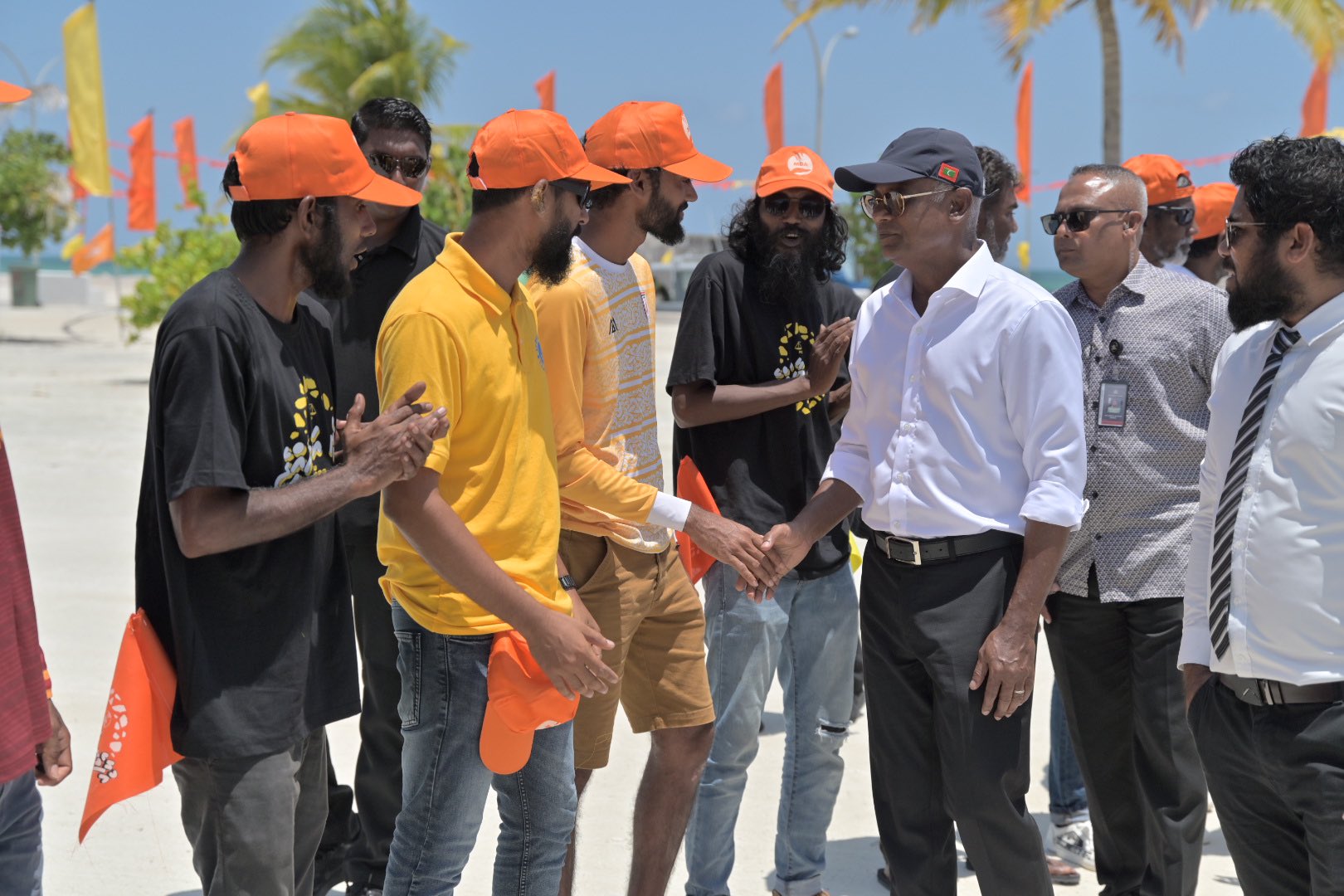 ނ.އަތޮޅުން ރެކޯޑު އަދަދަކަށް ވޯޓުލިބޭނެ، އިންތިޚާބު ކާމިޔާބު ކުރާނީ އެއްބުރުން: ރައީސް