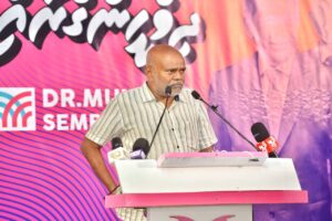 ޤައުމު އަޅުވެތި ކުރިބަޔަކަށް ހޯދޭނެ އަމާން ރާއްޖެއެއް ނޯންނާނެ: ޑރ. މުނައްވަރު