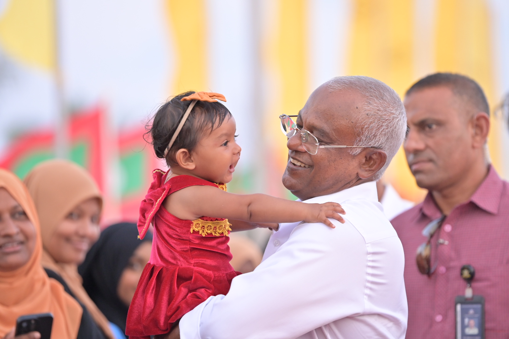 ނަލަންދޫ ރިސޯޓަކަށް ބަދަލު ކުރުން ވަރަށް އަވަހަށް ފެށޭނެ: ރައީސް