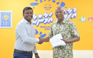 ފައިސަލް ހިމެނޭހެން އެމްއާރުއެމްއިން ވަކިވި ބޭފުޅުން އެމްޑީޕީއަށް!