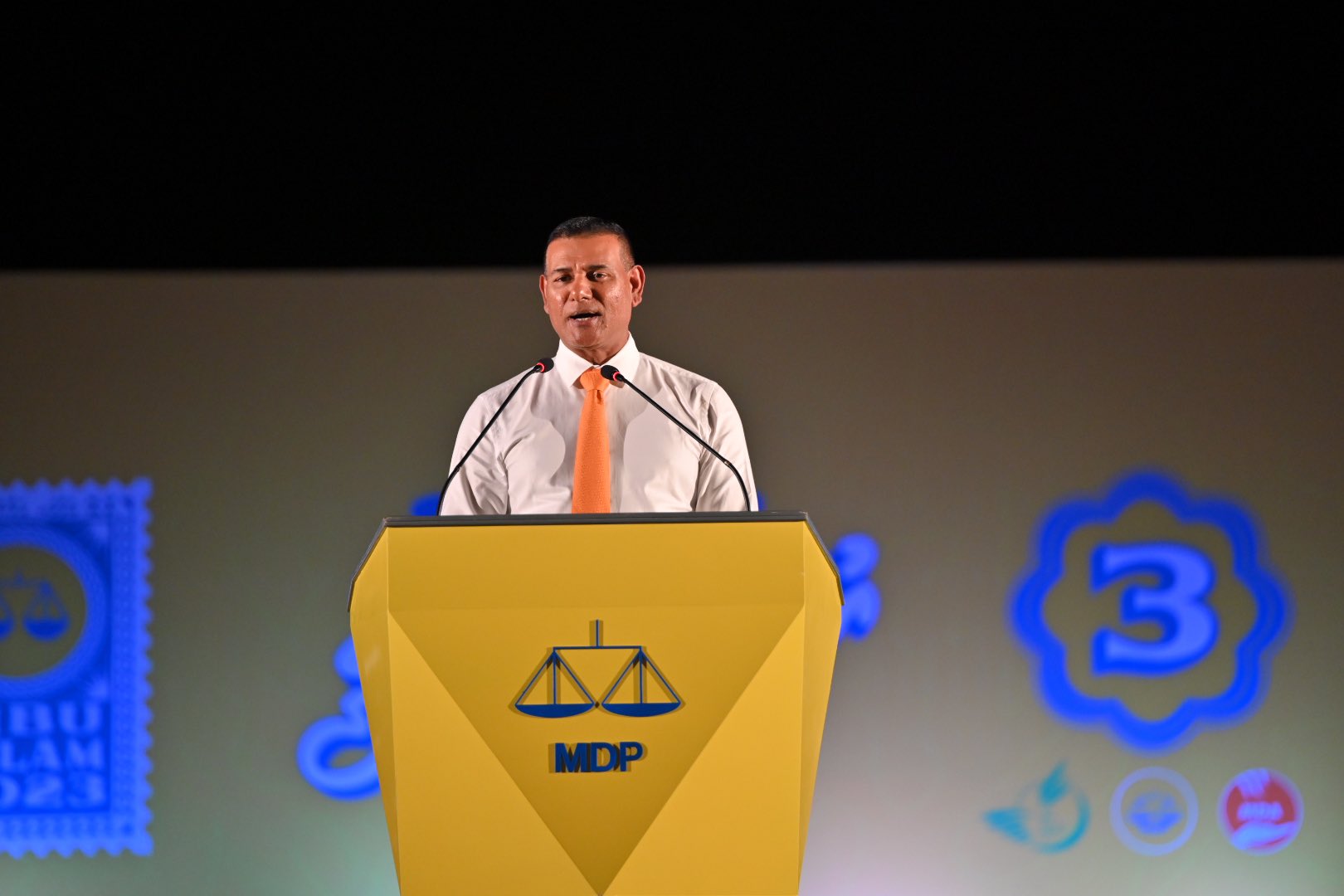 ފަޅެއް ރަށެއް އަދި އެނޫންވެސް ފައިދާއެއް ހޯދަން ރައީސް އަރިހުގައި އެދިފައިނުވާނެ: ސިޔާމް