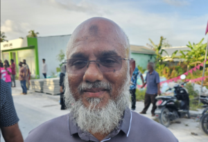 އަދާލަތު ޕާޓީގެ އައްޑޫ މީދޫ ދާއިރާގެ ރައީސްގެ ތާޢީދު ޑރ.މުޢިއްޒަށް