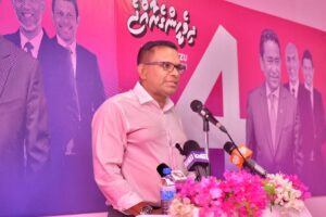 ވަޒީރުންނަށް ރުހުން ނުދޭން އުޅެނީ ޒާތީވެގެން: ނާޒިމް