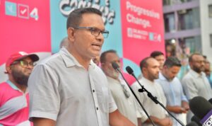 ރާއްޖޭގެ މިނިވަންކަން ދިފާއުކުރުމަށް ޑރ. މުއިއްޒަށް ވޯޓުދެއްވާ: ނާޒިމް