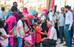 އުފަން ބިމަށް ލޯބިކުރުމުގެ މާތް ސިފަތައް އަށަގަންނާނެގޮތަށް މަންހަޖު އަލުން ބައްޓަންކުރާނަން: މުޢިއްޒު