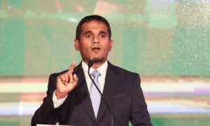 އަމާންކަމެއް ނެތް، އަންހެން ކުއްޖަކު ކަތިލައިފި، ނަޝީދު މަރާލަން ބޮންގޮއްވީ މަޖީދީ މަގު މެދުގަ: އިލްޔާސް