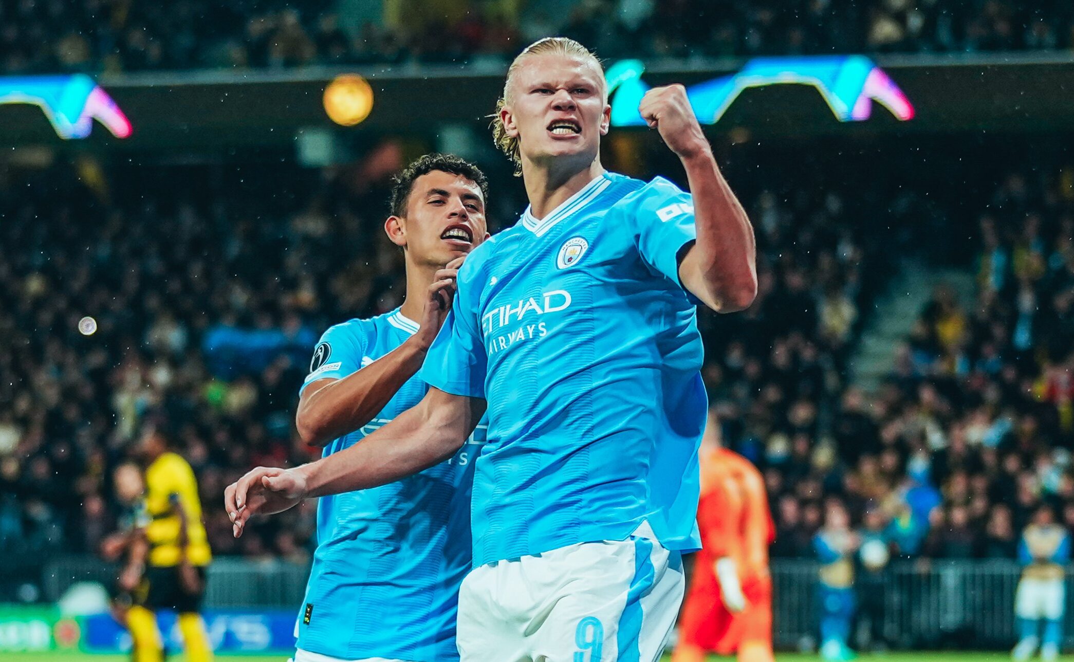 ހާލަންޑުގެ ދެގޯލާއިއެކު ސިޓީއަށް ފަސޭހަ މޮޅެއް