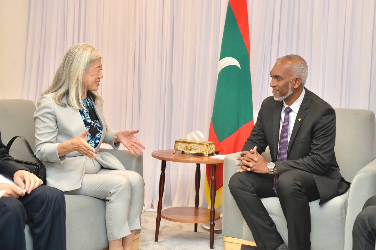 ޖަޕާނުން ރާއްޖެއަށް ކަނޑައަޅުއްވާފައި ހުންނަވާ ސަފީރު ޑރ. މުއިއްޒުއާއި ބައްދަލު ކުރައްވައިފި