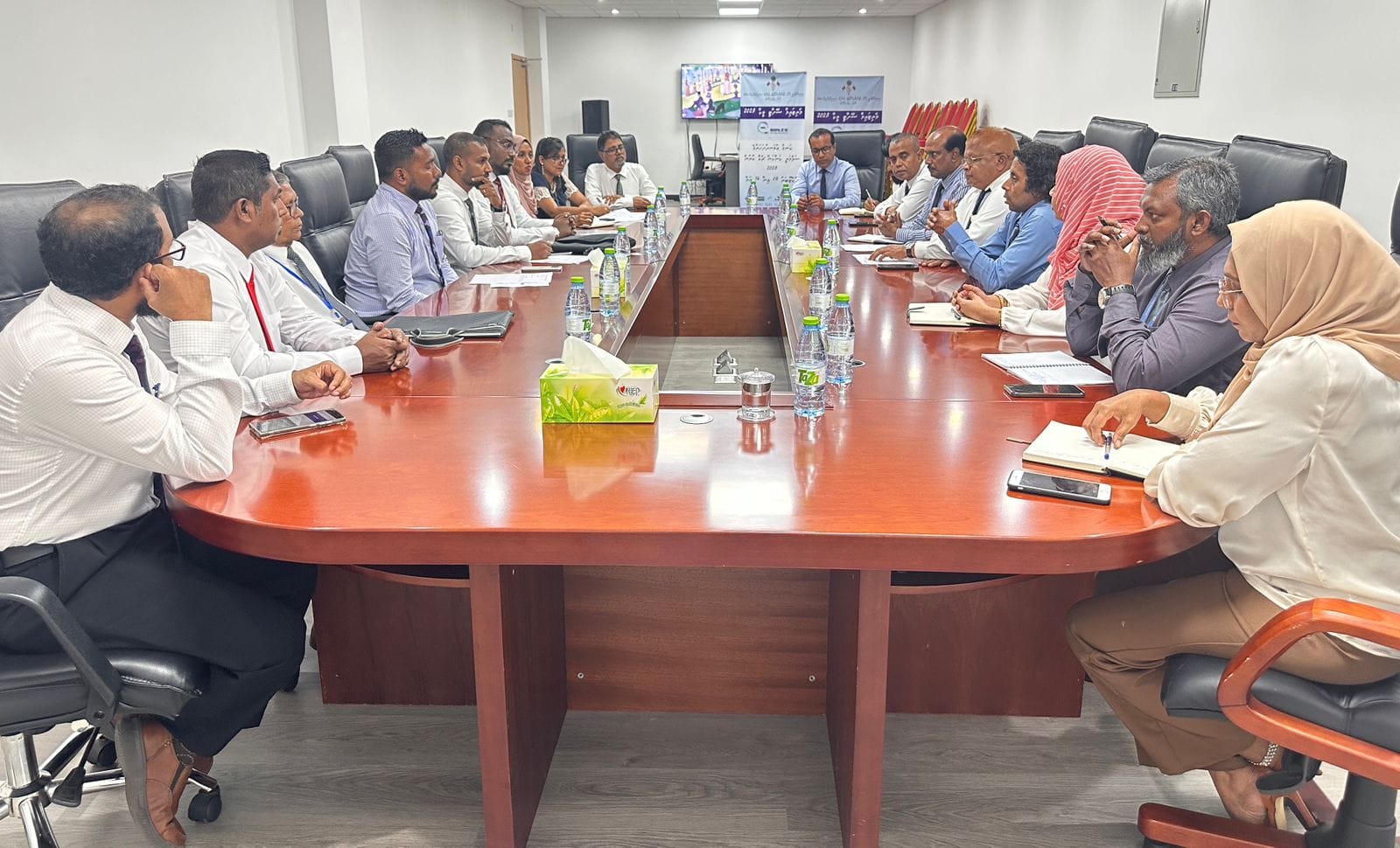 ޓްރާންސްޕޯޓަށް ކަނޑައެޅުއްވި ޓްރާންސިޝަލް ކޮމިޓީއާއި ނަހުލާ ބައްދަލެއް ނުކުރެއްވި!