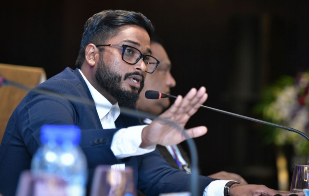 މަނީ ލޯންޑަރިންގެ ދައުވާ ސާބިތުވެ ބައްސާމަށް އިތުރު 5 އަހަރުގެ ޖަލު ހުކުމެއް