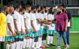 ފުލުހުން ބަލިކޮށް ސައްތައިން ސައްތަ ރެކޯޑަކާއިއެކު ކޭއާރުއެޗު ކުއާޓައަށް