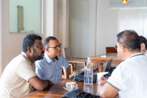 ފަޅު ރަށްތަކުގެ ބޭނުން ކައުންސިލްތަކުން ހިފާނެކަން ޔަޤީން: އާދަމް ޝަރީފް