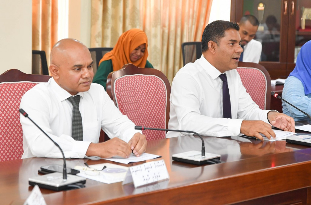 މިފަހަރުވެސް ބަޖެޓު ކޮމިޓީގެ މުގައްރިރަކަށް ނާޝިޒް، ނާއިބަކަށް ބިގޭ