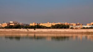 ބަޣުދާދުގައި ހުންނަ އެމެރިކާ އެމްބަސީއަށް ރޮކެޓް ހަމަލާ ދީފި